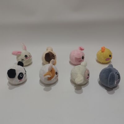 Vibrant 8-Piece Farm Animal Bouncy Ball Collection for Playtime