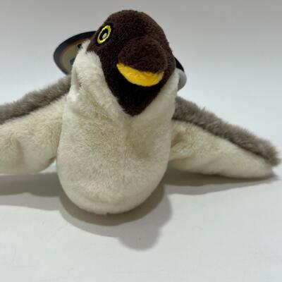 Interactive Pet Bird Toy with Flapping Wings for Fun Playtime